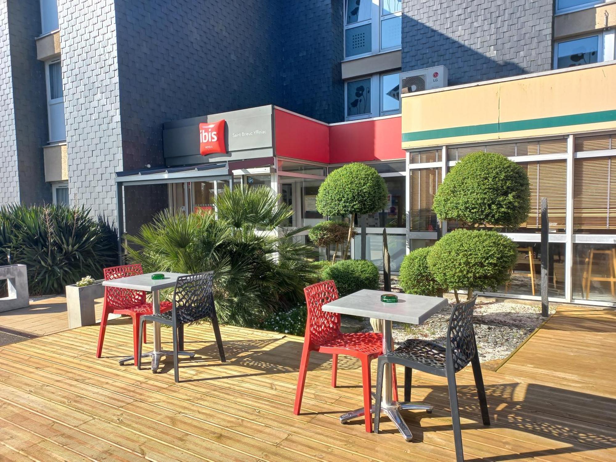 Hotel Ibis Saint Brieuc Yffiniac Zewnętrze zdjęcie